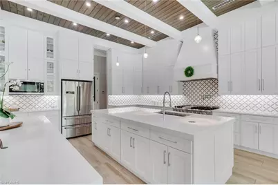 530 1st St NW, Naples, FL 34120 - Photo 13