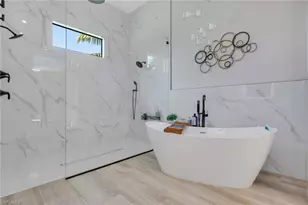 530 1st St NW, Naples, FL 34120 - Photo 17