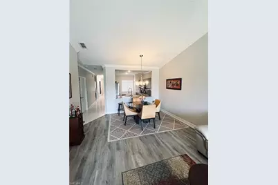 685 Luisa Ln #4, Naples, FL 34104 - Photo 17