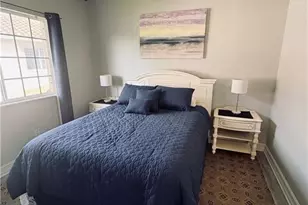 685 Luisa Ln, Naples, FL 34104 - Photo 9