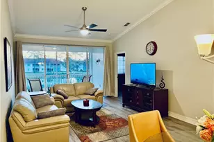 685 Luisa Ln, Naples, FL 34104 - Photo 23