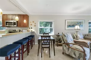 201 Quail Forest Blvd, Naples, FL 34105 - Photo 15