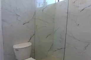 1817 NE 17th St, Cape Coral, FL 33909 - Photo 11