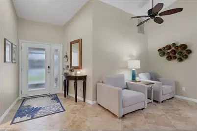 185 Fox Den Cir, Naples, FL 34104 - Photo 7