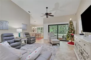 185 Fox Den Cir, Naples, FL 34104 - Photo 9