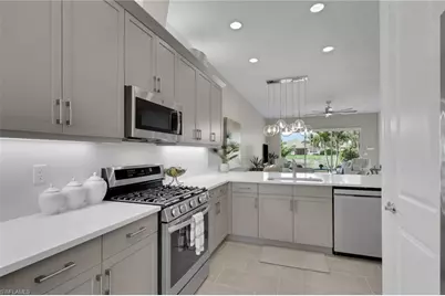 28428 Abruzzo Dr, Bonita Springs, FL 34135 - Photo 11