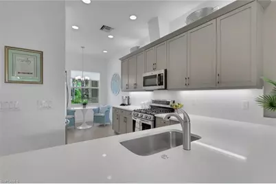 28428 Abruzzo Dr, Bonita Springs, FL 34135 - Photo 9