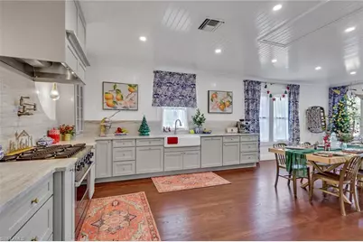 2582 1st St, Fort Myers, FL 33901 - Photo 11