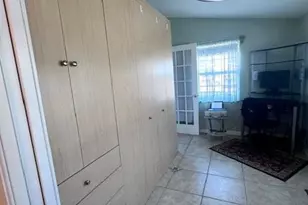 1105 Silver Lakes Blvd, Naples, FL 34114 - Photo 31