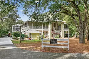 685 11th St NW, Naples, FL 34120 - Photo 35