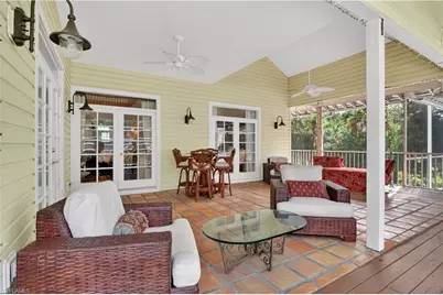 685 11th St NW, Naples, FL 34120 - Photo 39