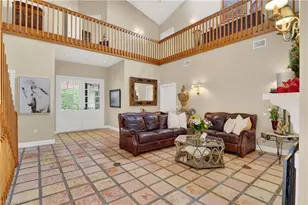 685 11th St NW, Naples, FL 34120 - Photo 9