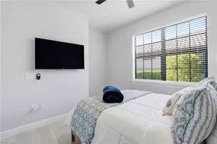 12330 Canal Grande Dr, Fort Myers, FL 33913 - Photo 17