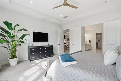 11591 Canal Grande Dr, Fort Myers, FL 33913 - Photo 17