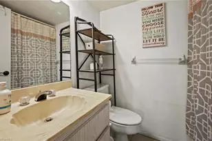 2079 Barkeley Ln, Fort Myers, FL 33907 - Photo 11