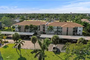 2079 Barkeley Ln, Fort Myers, FL 33907 - Photo 3