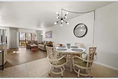 2079 Barkeley Ln #6, Fort Myers, FL 33907 - Photo 9