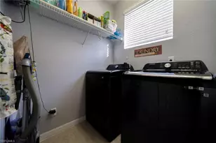 3372 Dandolo Cir, Cape Coral, FL 33909 - Photo 31