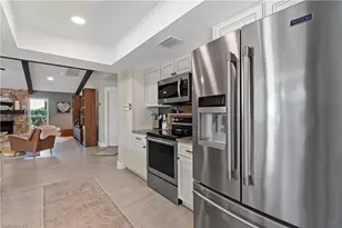 1315 Chalon Ln, Fort Myers, FL 33919 - Photo 9