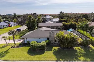 1315 Chalon Ln, Fort Myers, FL 33919 - Photo 41