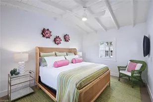 47 8th Ave S, Naples, FL 34102 - Photo 17