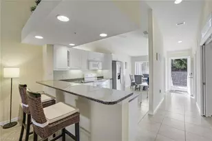 2373 Hidden Lake Ct, Naples, FL 34112 - Photo 3