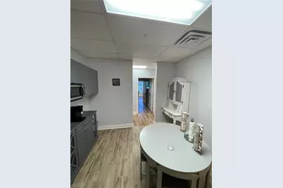 28089 Vanderbilt Dr, Bonita Springs, FL 34134 - Photo 15