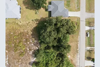 2910 51st St SW, Lehigh Acres, FL 33976 - Photo 7