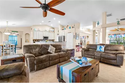 1729 SW 44th Ter, Cape Coral, FL 33914 - Photo 7