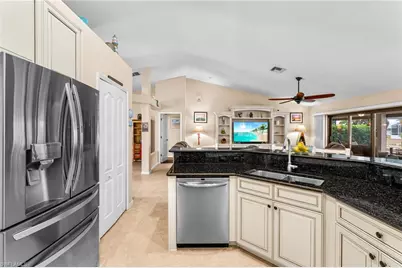 1729 SW 44th Ter, Cape Coral, FL 33914 - Photo 3