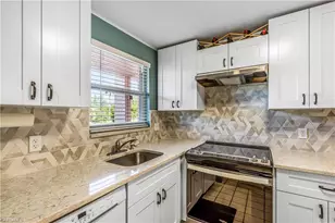 400 Forest Lakes Blvd, Naples, FL 34105 - Photo 9