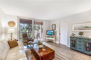 400 Forest Lakes Blvd, Naples, FL 34105 - Photo 5