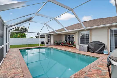 1815 NE 2nd Pl, Cape Coral, FL 33909 - Photo 31