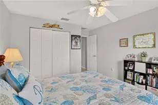 1815 NE 2nd Pl, Cape Coral, FL 33909 - Photo 13