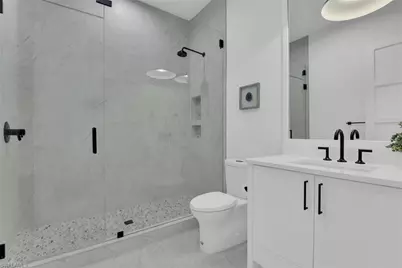 201 8th St S #209, Naples, FL 34102 - Photo 21