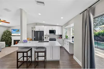 8145 Sandpiper Rd, Fort Myers, FL 33967 - Photo 9