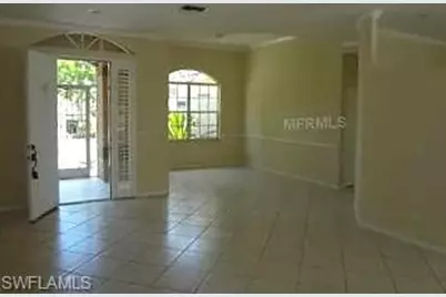 11082 Lakeland Cir, Fort Myers, FL 33913 - Photo 3