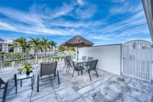 400 Flagship Dr, Naples, FL 34108 - Photo 3