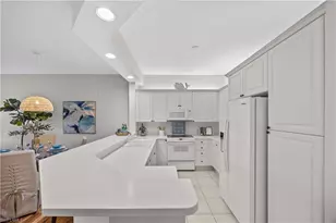 400 Flagship Dr, Naples, FL 34108 - Photo 13