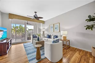 400 Flagship Dr, Naples, FL 34108 - Photo 9