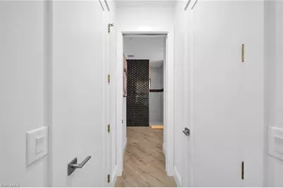 425 SE 15th St, Cape Coral, FL 33990 - Photo 29