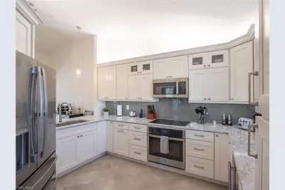 13000 Castle Harbour Dr #J3, Naples, FL 34110 - Photo 5