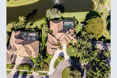 1676 Persimmon Dr, Naples, FL 34109 - Photo 45