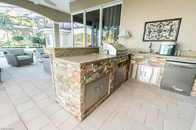 1676 Persimmon Dr, Naples, FL 34109 - Photo 5