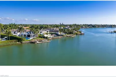 3520 Gin Ln, Naples, FL 34102 - Photo 23