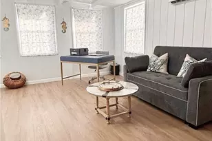 33 Henderson Dr, Naples, FL 34114 - Photo 23