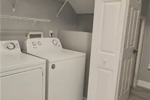 7745 Woodbrook Cir, Naples, FL 34104 - Photo 25