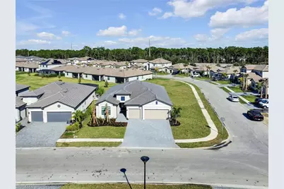 10907 Timber Creek Dr, Fort Myers, FL 33913 - Photo 5