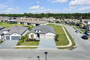 10907 Timber Creek Dr, Fort Myers, FL 33913 - Photo 5