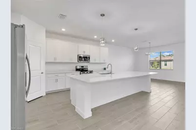 10907 Timber Creek Dr, Fort Myers, FL 33913 - Photo 9